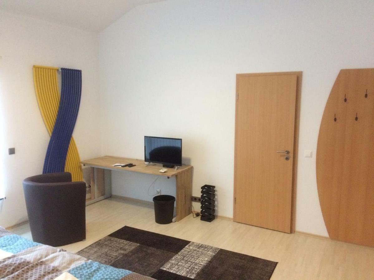 Pension Am Roemerhof Münzenberg المظهر الخارجي الصورة